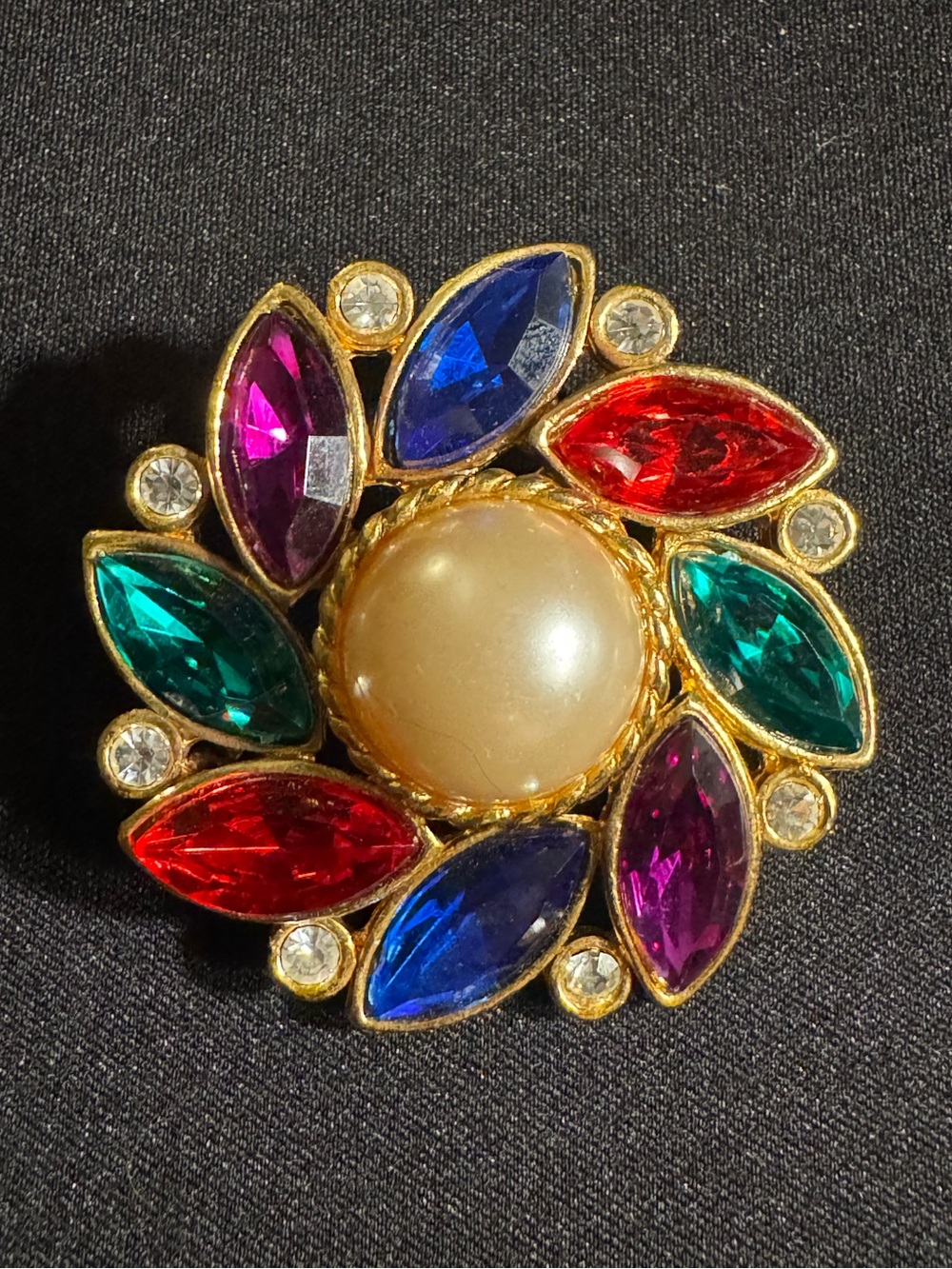 Vintage Multicolor Rhinestone Faux Pearl Wreath Brooch Gold Tone Floral Pin
